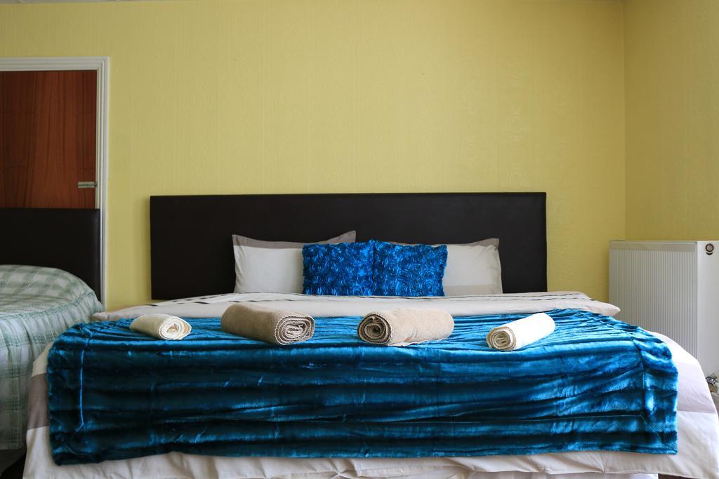 Acorn Lodge Guest House - Free Parking Gosport Ngoại thất bức ảnh